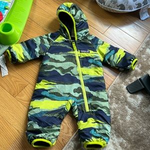Patagonia baby bunting! Newborn - 7lbs! Never used!